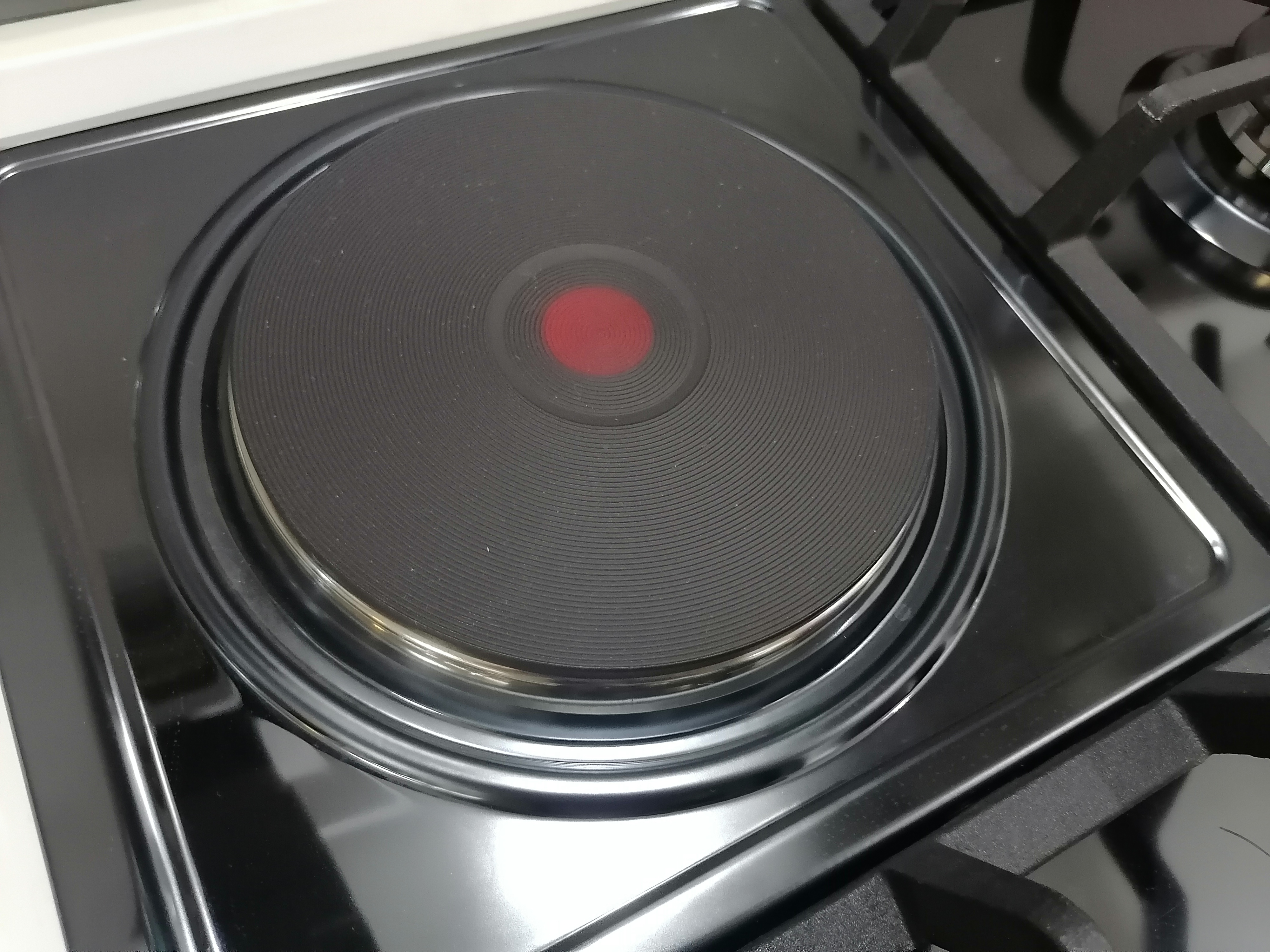 4 Burner Hybrid Cooktop - Gas  - Commercial Kitchen Stove review and price